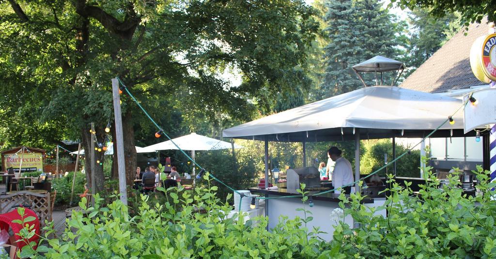 Gaestehaus Suedheide Hambühren Exterior foto